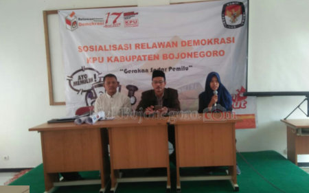 100 Mahasiswa STAI Attanwir Ikuti Sosialisasi KPU